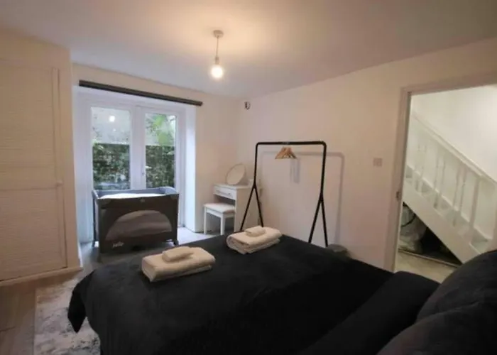 Cozy 1-Bedroom Apartment In Central London
